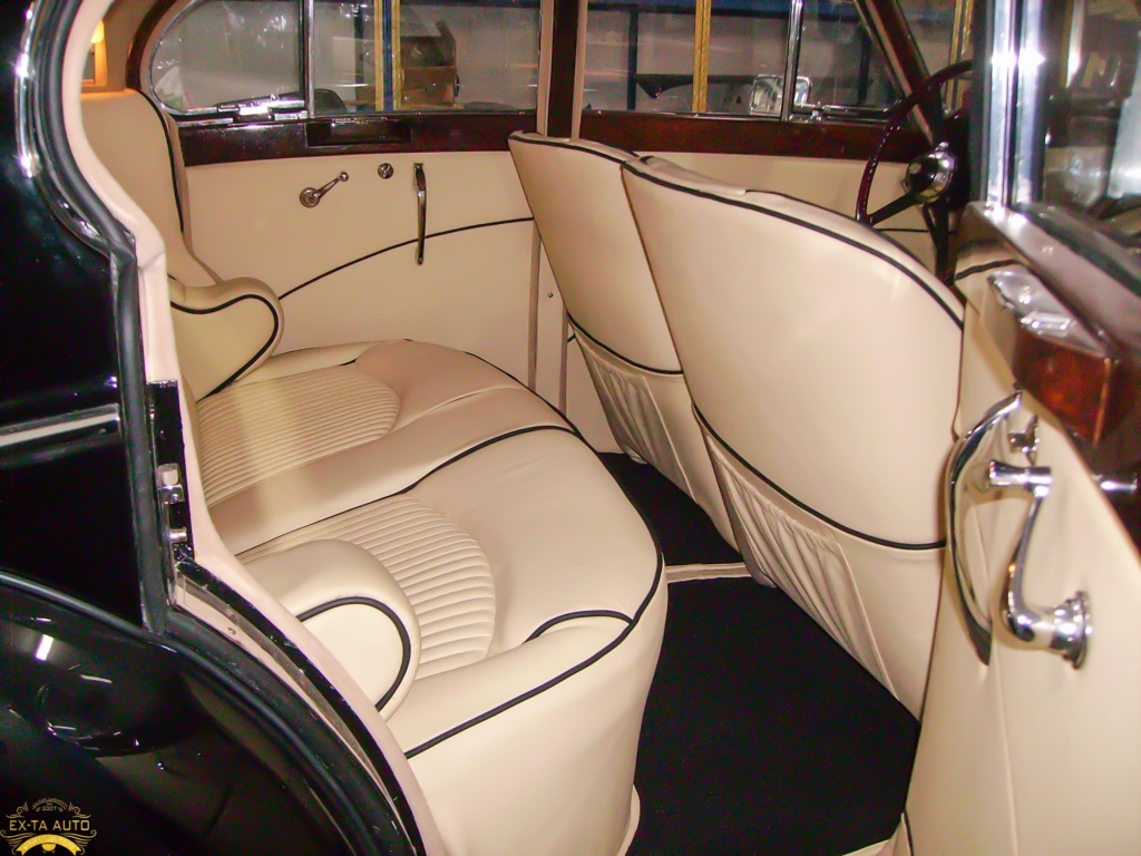 Tapițerie Jaguar clasic restaurată de Ex-Ta Auto