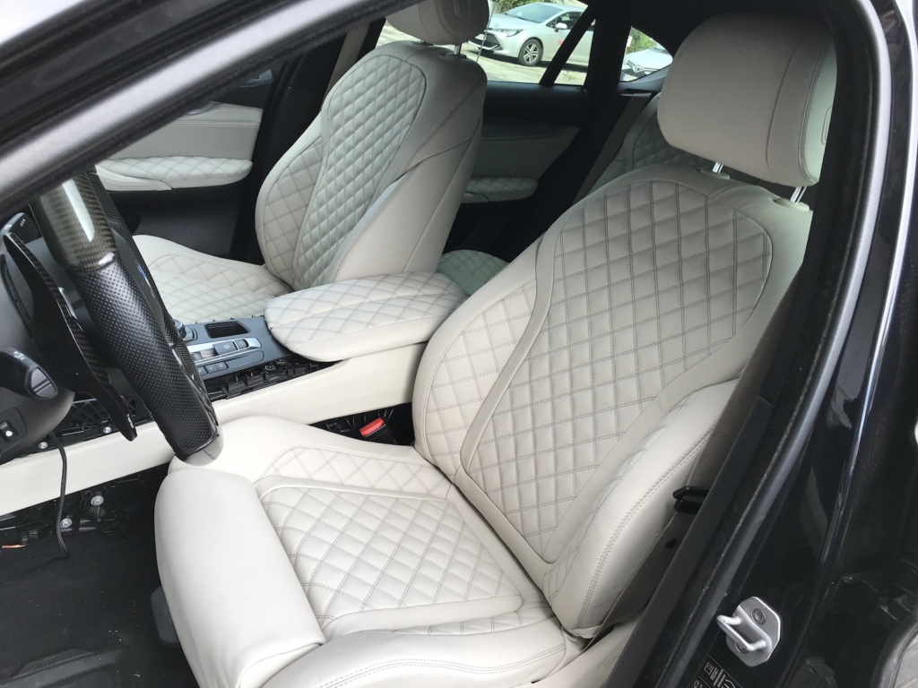 Tapițerie BMW X6 realizată de Ex-Ta Auto