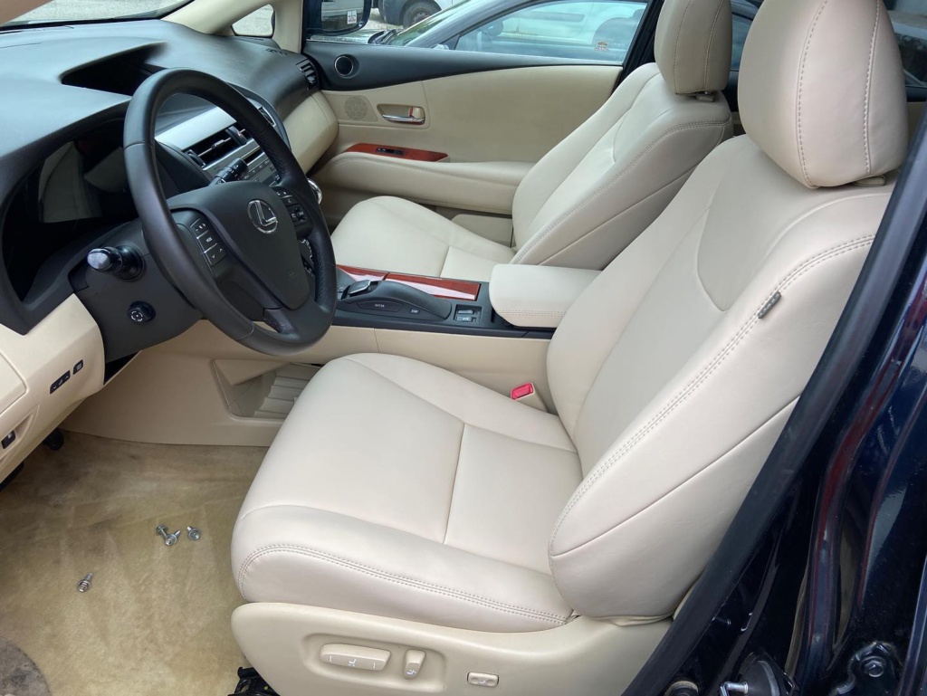 Tapițerie Lexus, lucrare Ex-Ta Auto