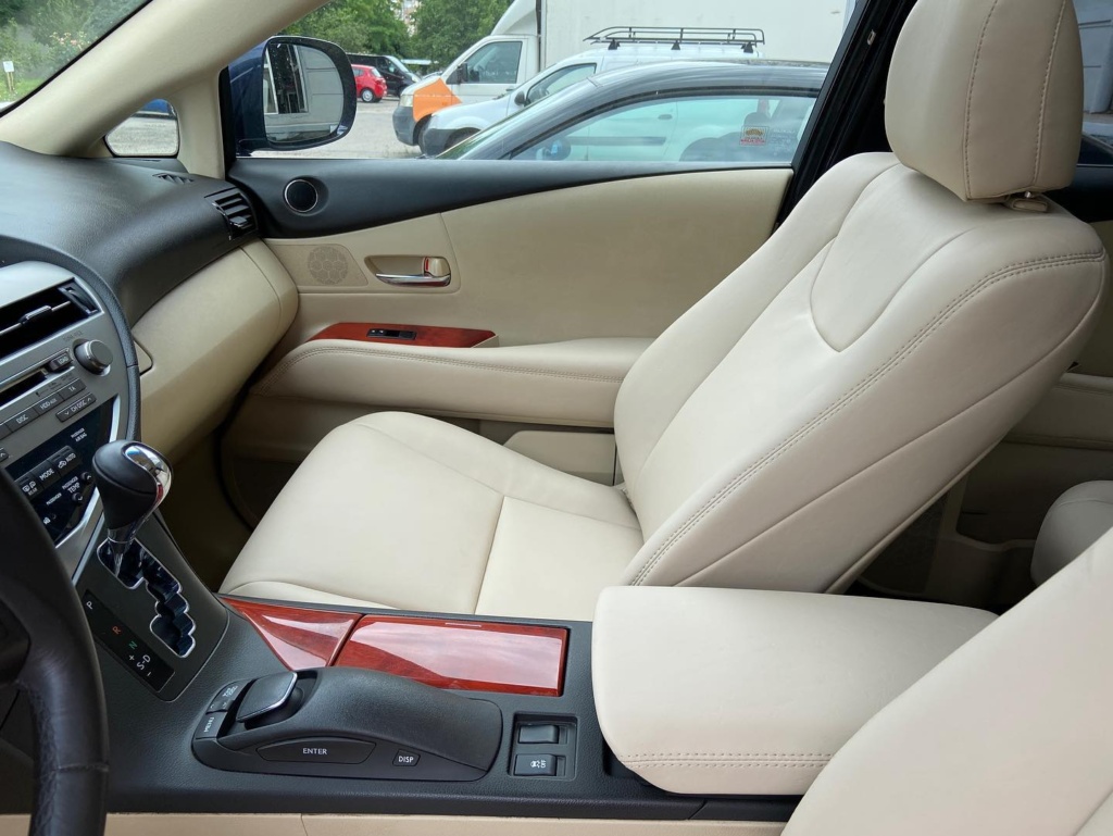 Tapițerie Lexus, lucrare Ex-Ta Auto