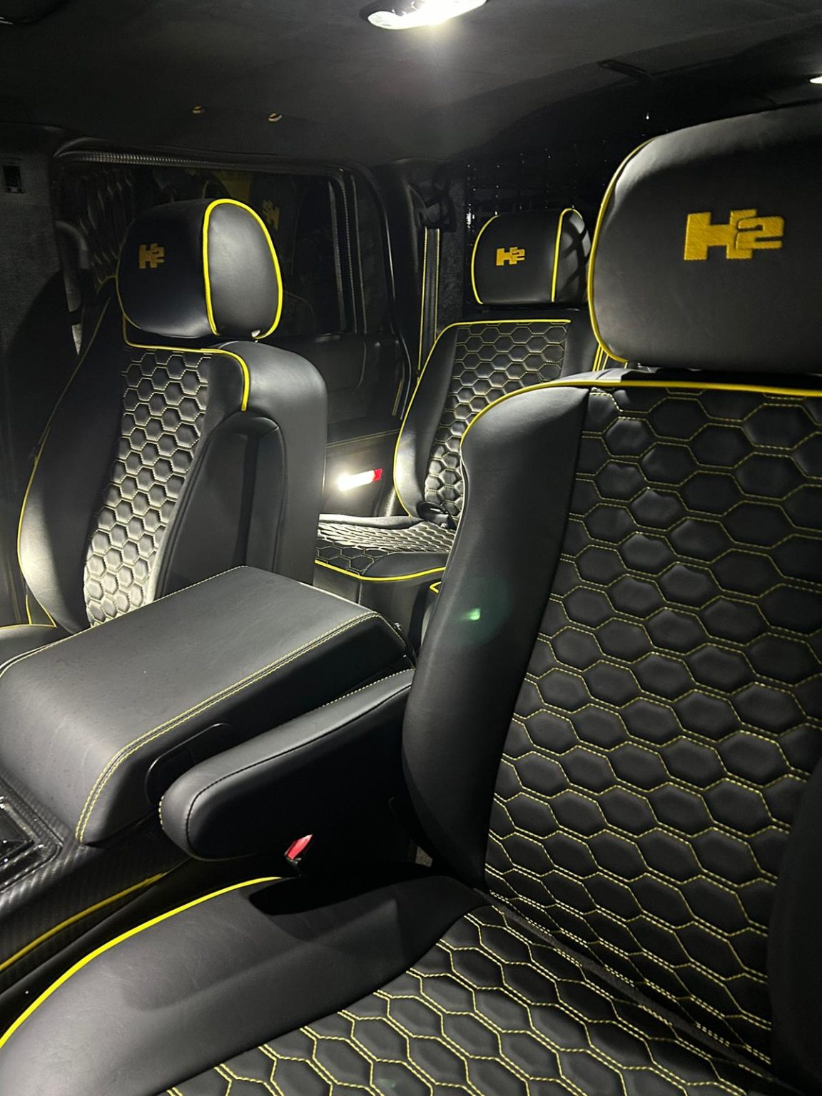 Tapițerie Hummer H2, lucrare Ex-Ta Auto