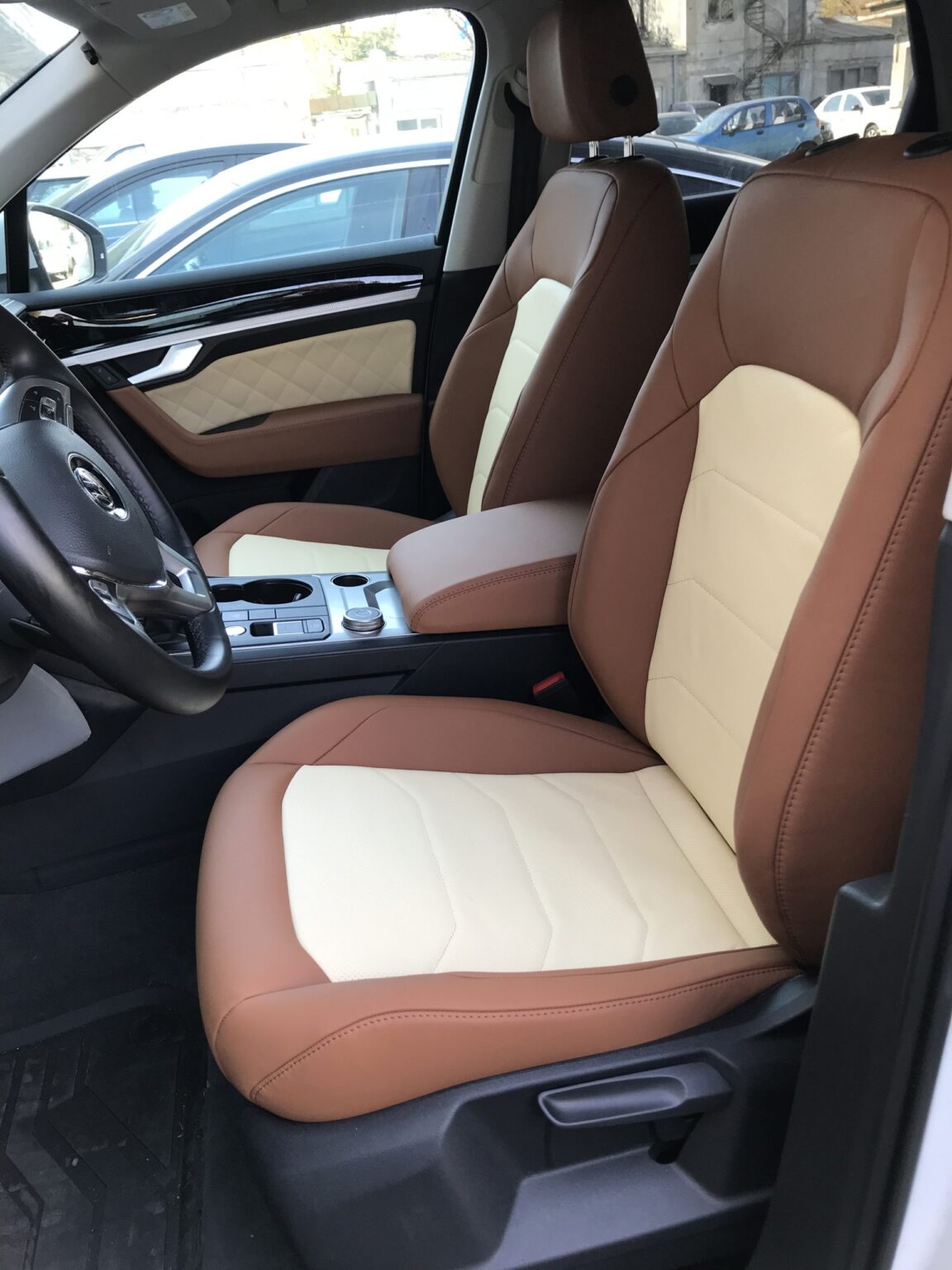 Tapițerie VW Touareg realizată de Ex-Ta Auto