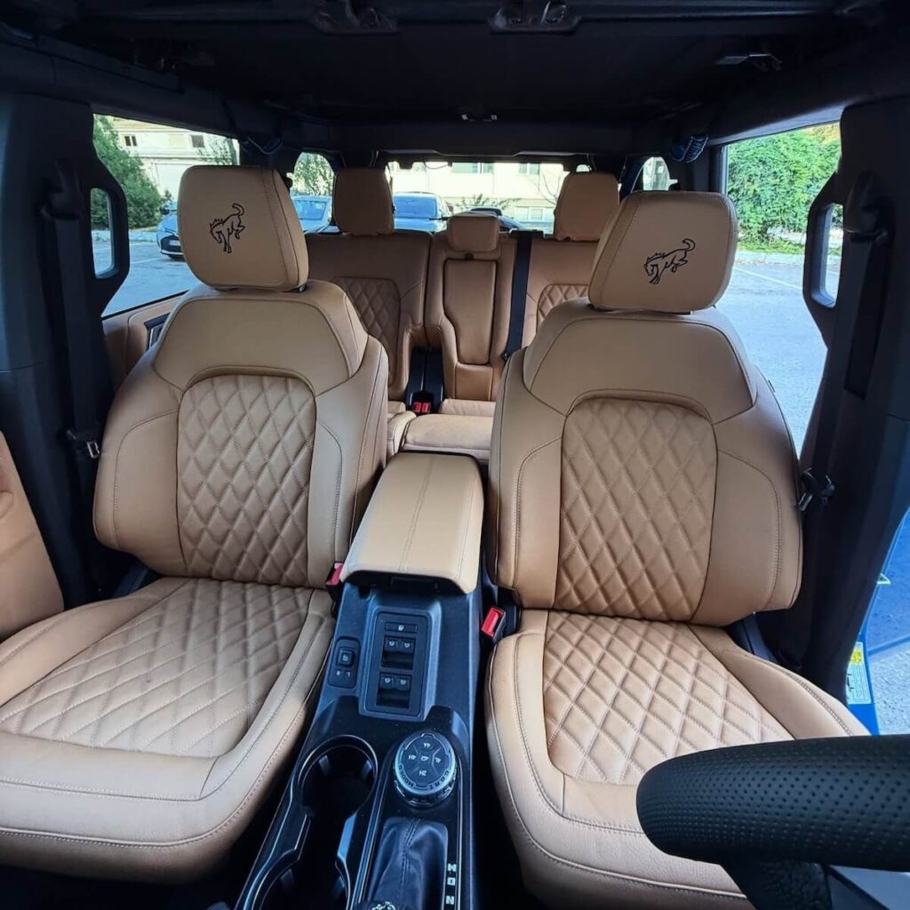 Tapițerie Ford Bronco realizată de Ex-Ta Auto